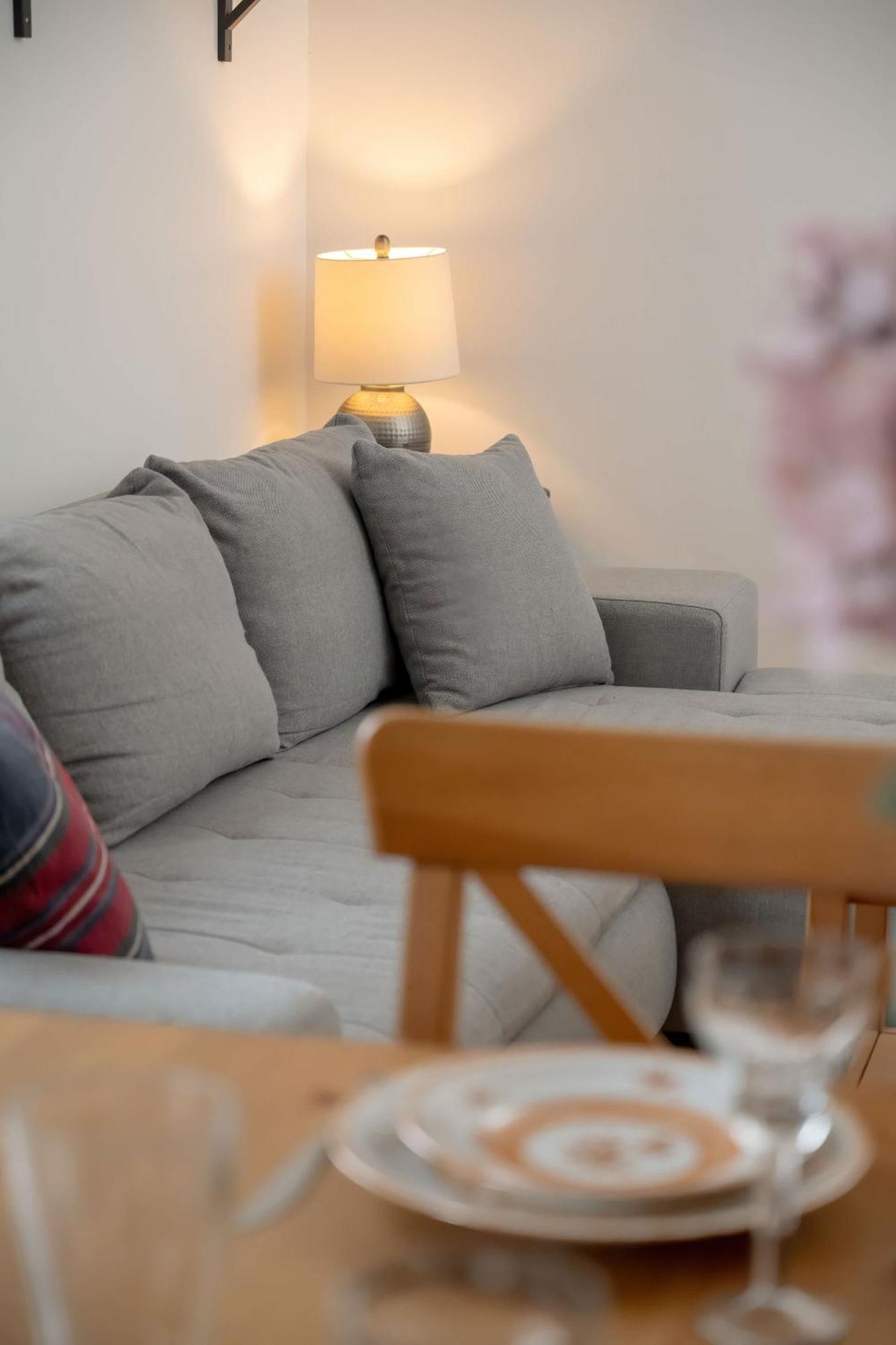 Pawlowa Stylish Apartment With Balcony & Home Office Wroclaw By Noclegi Renters Exterior foto